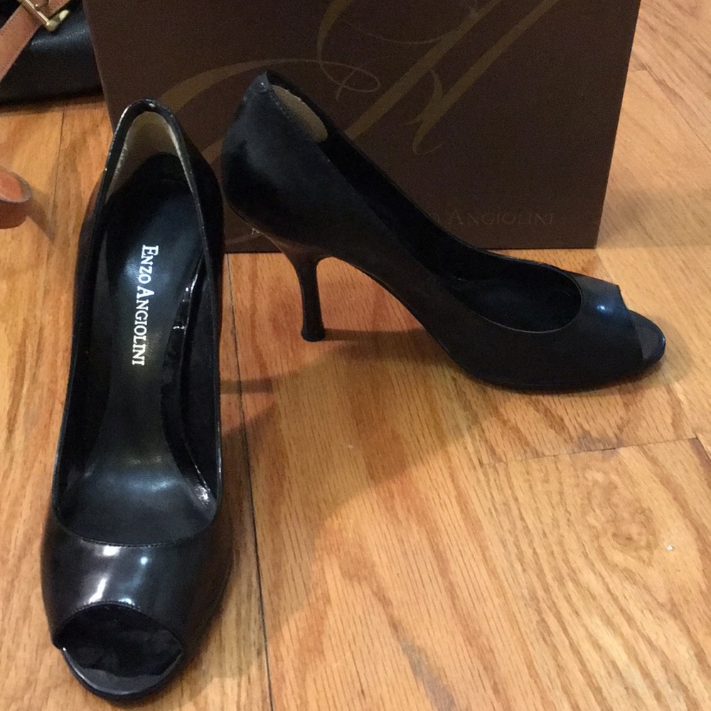 Enzo Angiolini peep toe pumps